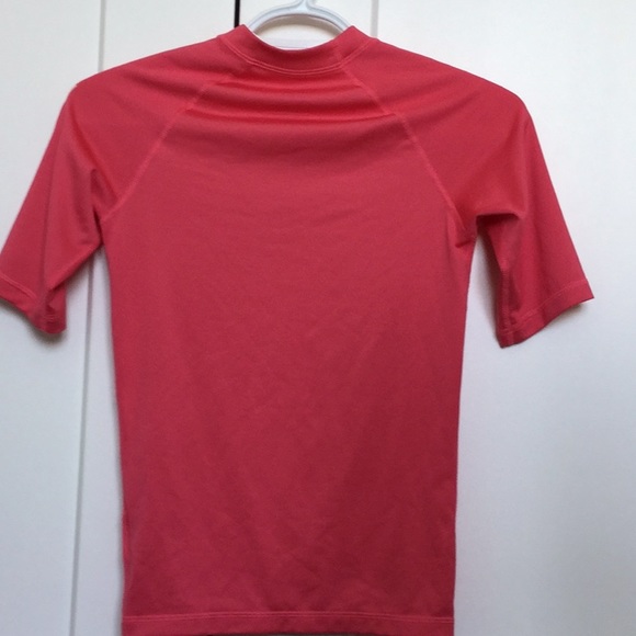 Swim top - Picture 4 of 5